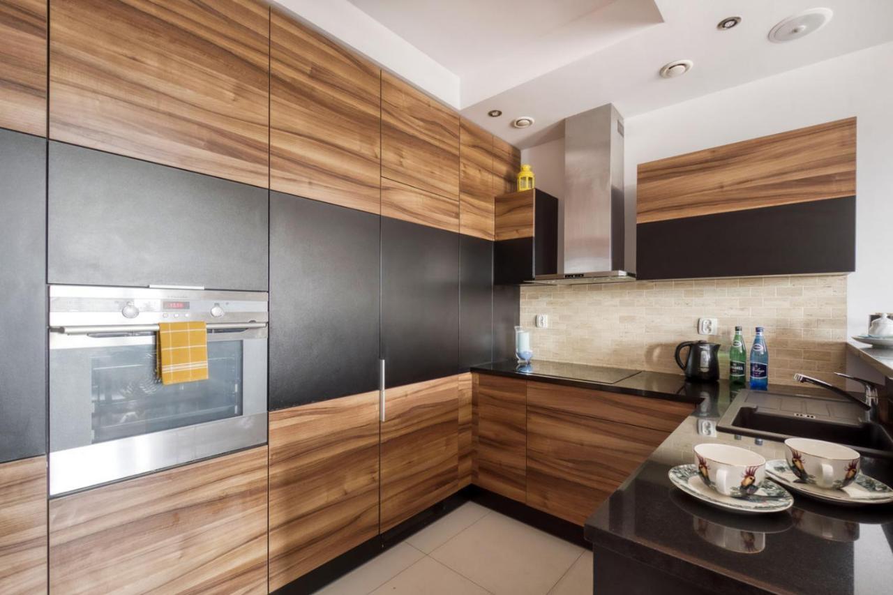 Apartment Gama Wyspowa 1 *